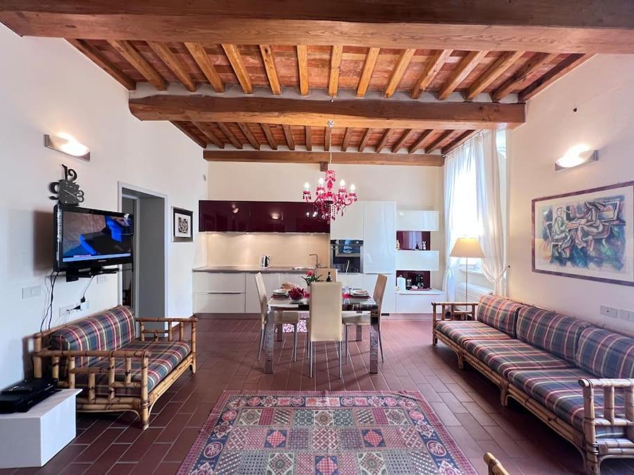 Casa Tommaso Appartement Lucca Buitenkant foto